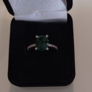 Emerald Green and Silver Rhinestone Band Ring 8